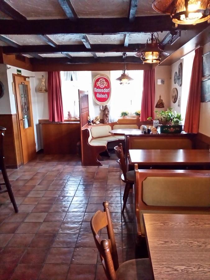 Monteurhotel Garni Alter Olper Hof Lindlar Esterno foto