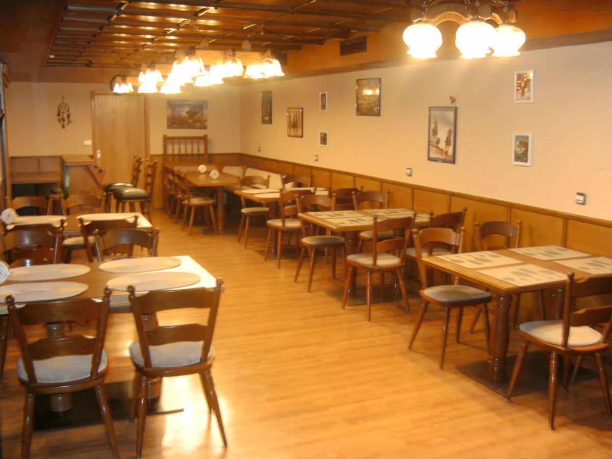 Monteurhotel Garni Alter Olper Hof Lindlar Esterno foto