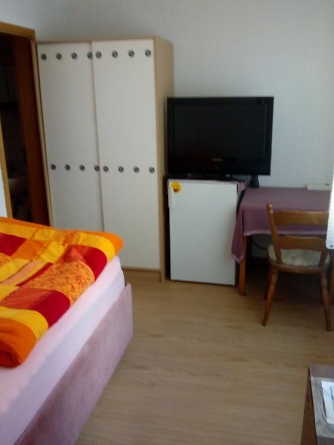 Monteurhotel Garni Alter Olper Hof Lindlar Esterno foto