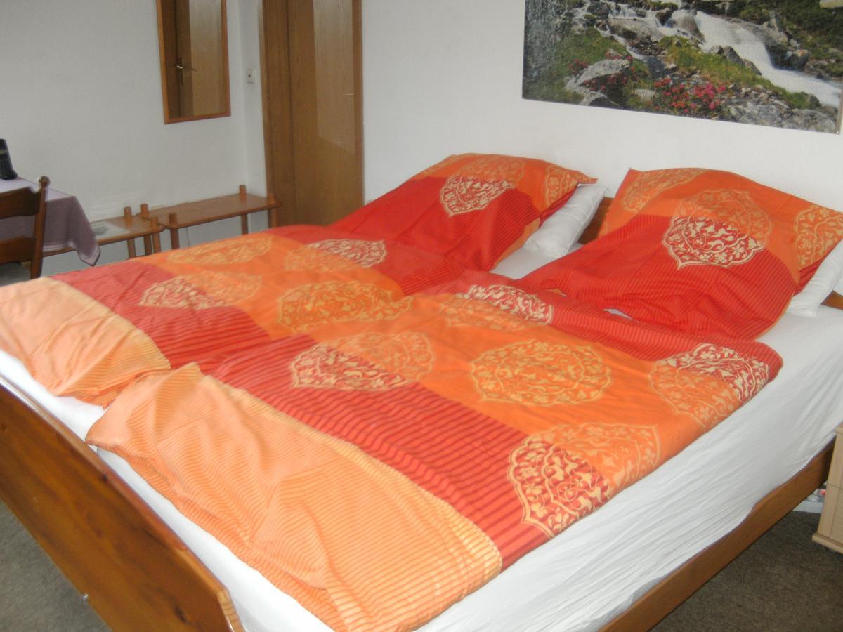 Monteurhotel Garni Alter Olper Hof Lindlar Esterno foto