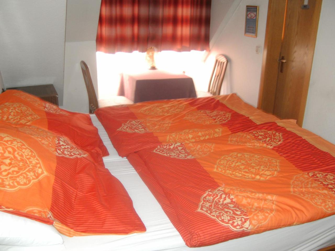Monteurhotel Garni Alter Olper Hof Lindlar Esterno foto