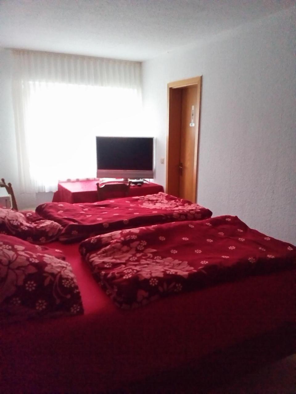 Monteurhotel Garni Alter Olper Hof Lindlar Esterno foto